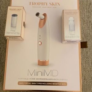 Trophy Skin MiniMD